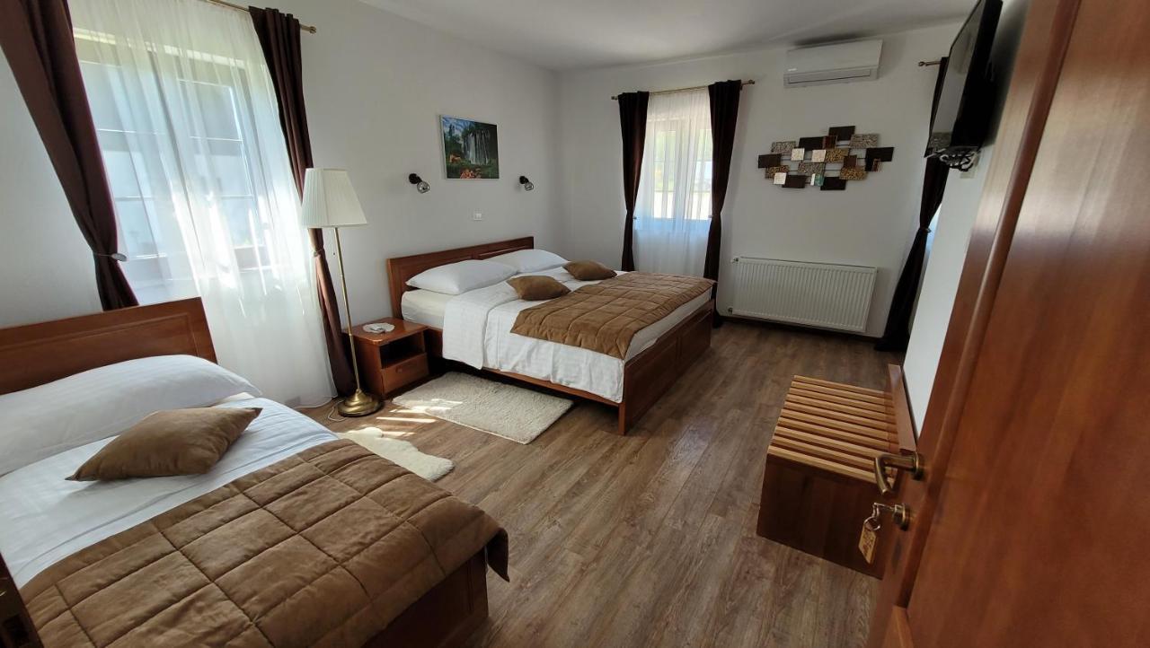 B&B Plitvice Lakes Villa Mija Plitvica selo Ngoại thất bức ảnh